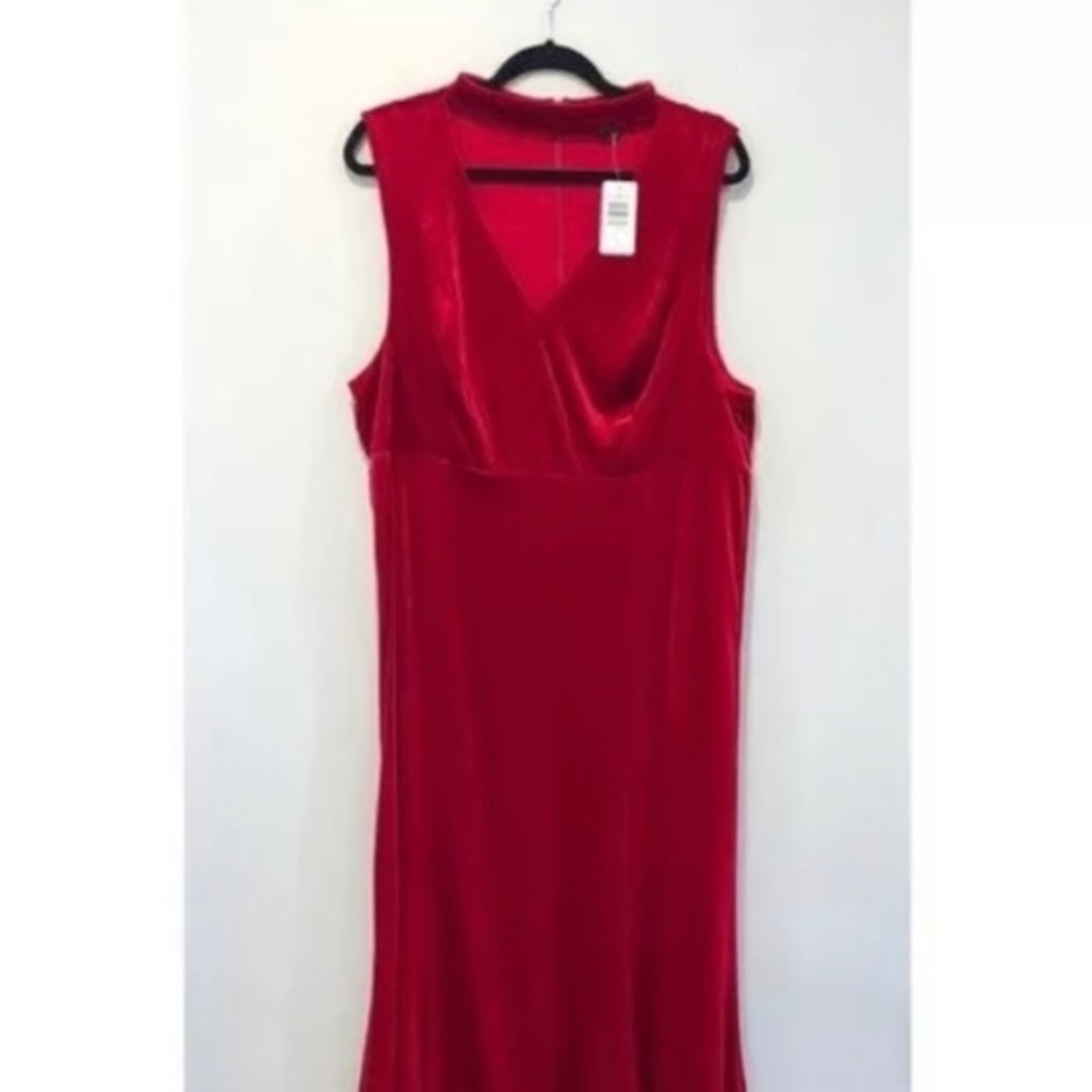 Torrid Red Velvet Cutout Neck Gown - Picture 2 of 2